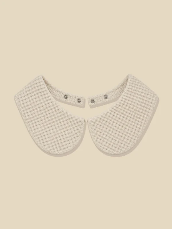 Waffle Peter Pan Collar, laid flat