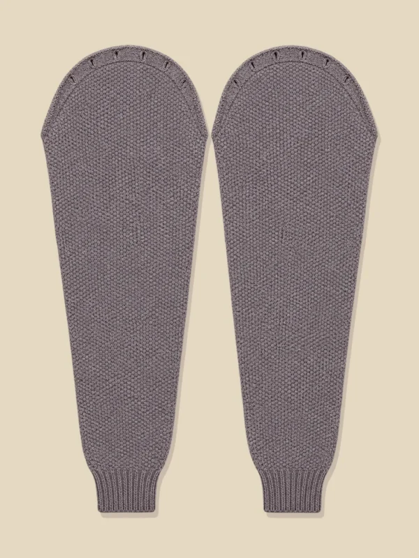 Moss Sleeves, laid flat