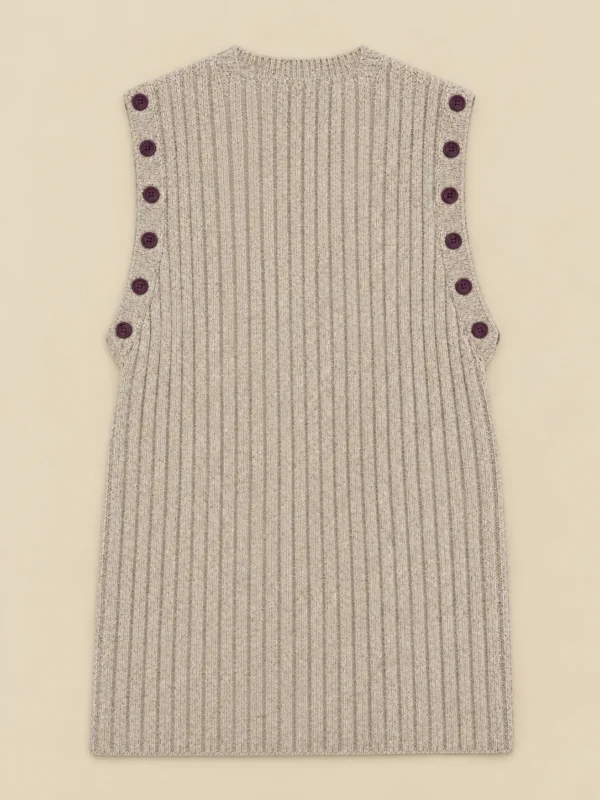 Rib Longline Vest, back view
