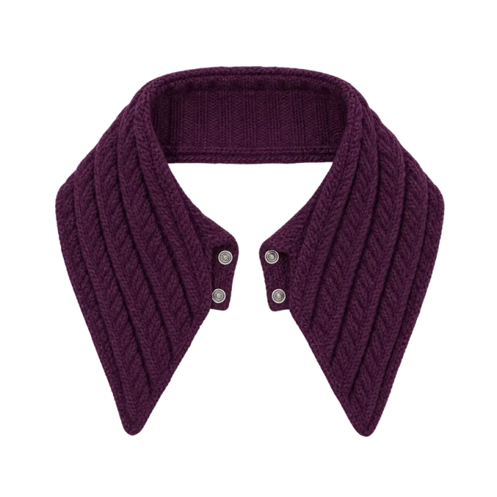 Cable Pointed Collar, laid flat